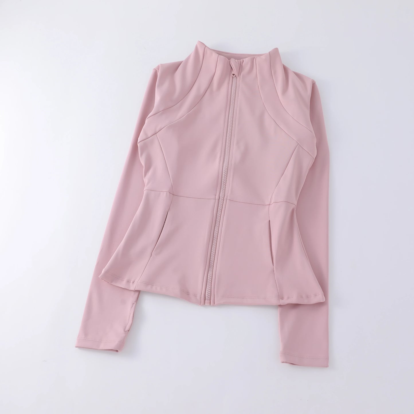 Capilorix women's seamless long sleeve yoga top in breathable fabric, ideal for gym and fitness activities.