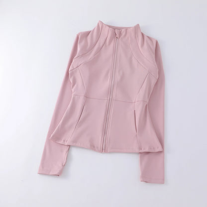Capilorix women's seamless long sleeve yoga top in breathable fabric, ideal for gym and fitness activities.
