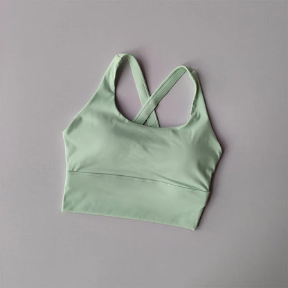 Capilorix all-in-one sports bra for high-impact running, yoga, and fitness, featuring shock-proof support and breathable summer fabric.