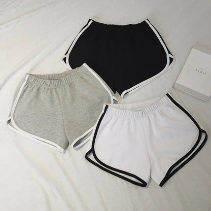 Capilorix women's elastic shorts, loose fit, quick-drying summer running and fitness shorts with breathable fabric and anti-wear design.