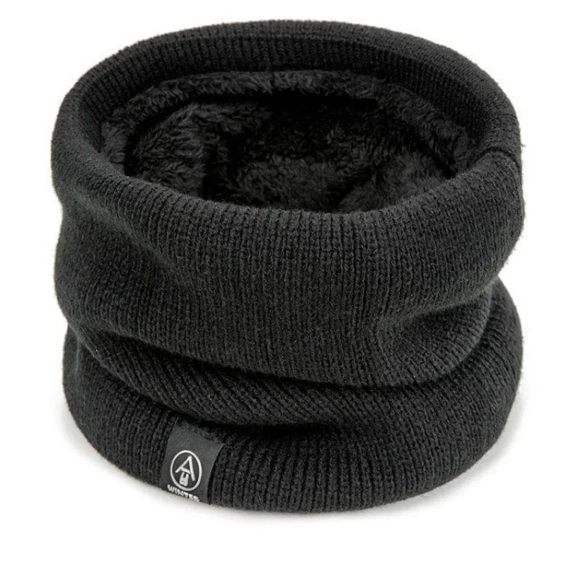 Capilorix knitted neck warmer sports scarf for women and men, soft, thick, cold-proof face cover for winter skating and hiking.