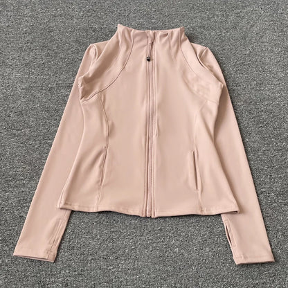 Capilorix women's quick-drying sports coat with long sleeves, zipper front, ideal for yoga, running, and fitness activities.
