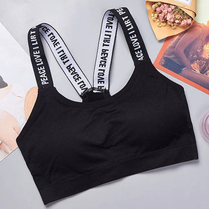 Capilorix women's breathable seamless sports bra with push-up design, ideal for gym, yoga, and high-impact workouts.