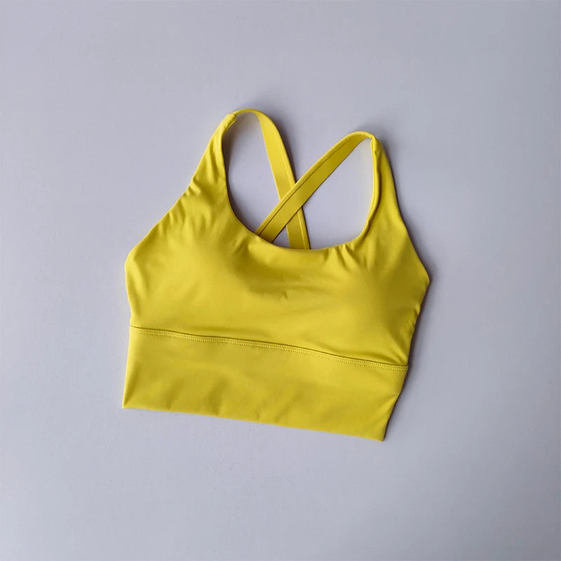 Capilorix all-in-one sports bra for high-intensity running, yoga, and fitness, featuring shock-proof support and breathable summer fabric.